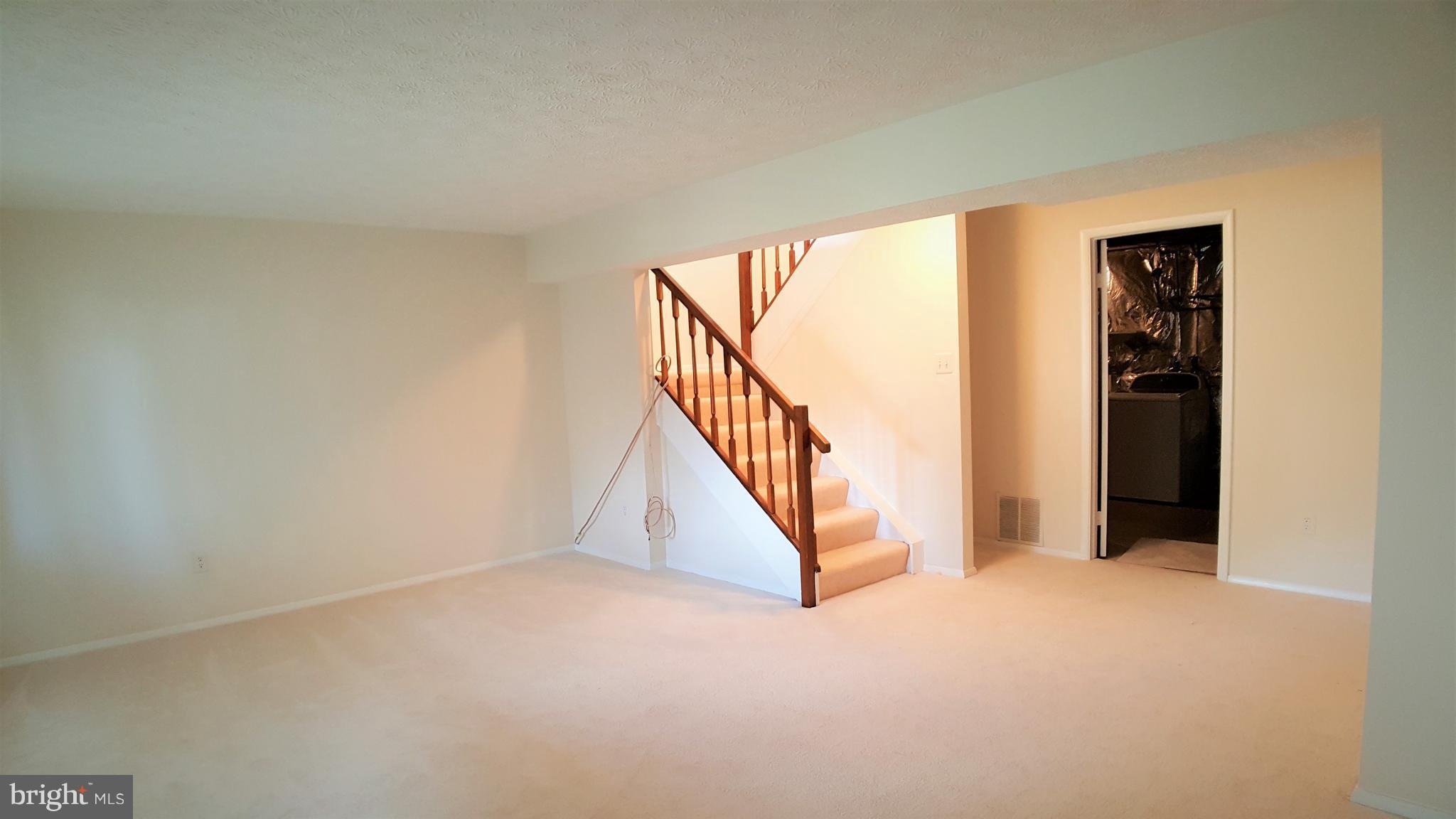 FOXFIELD - Residential Lease