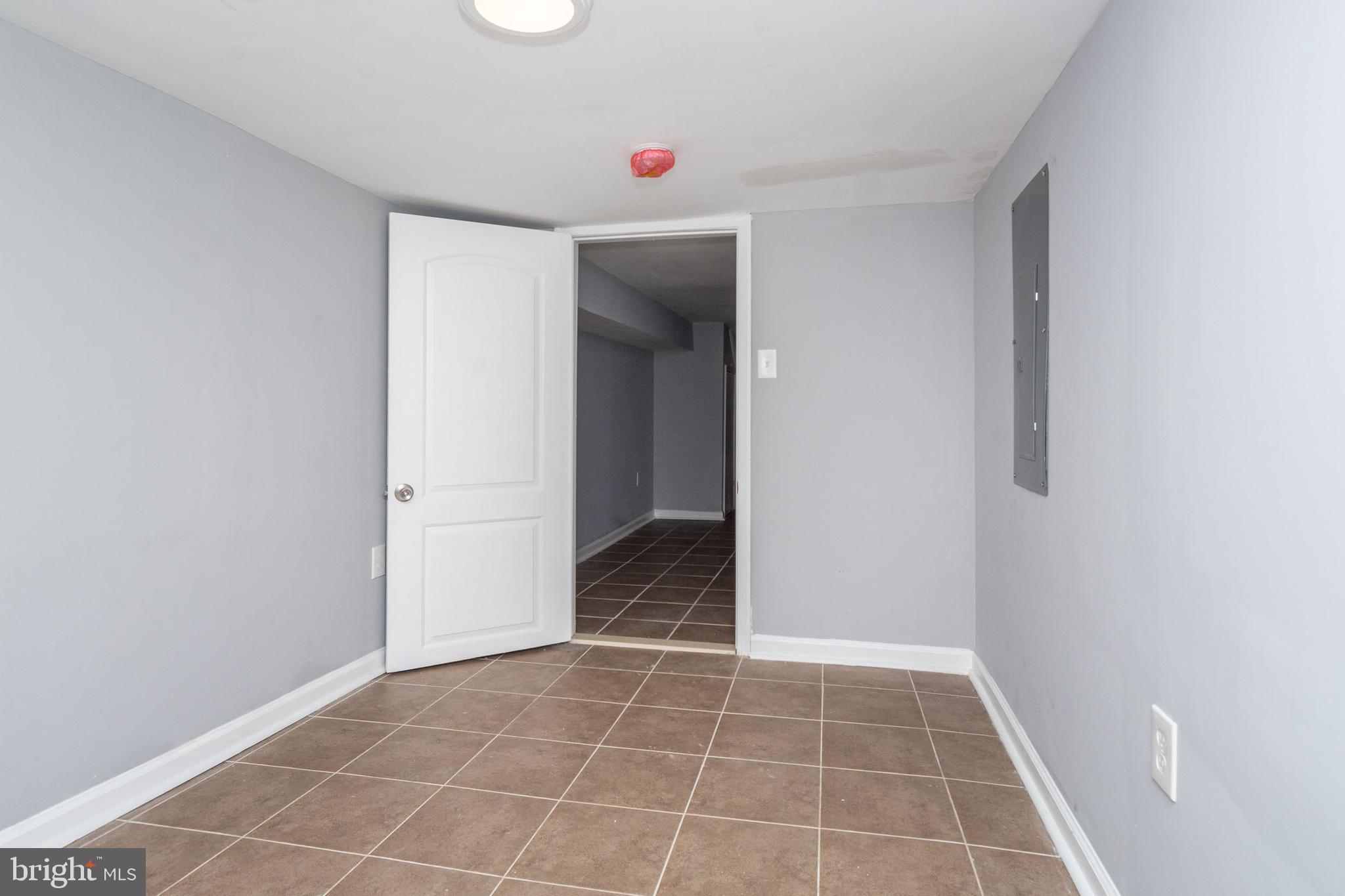 ARLINGTON - Residential