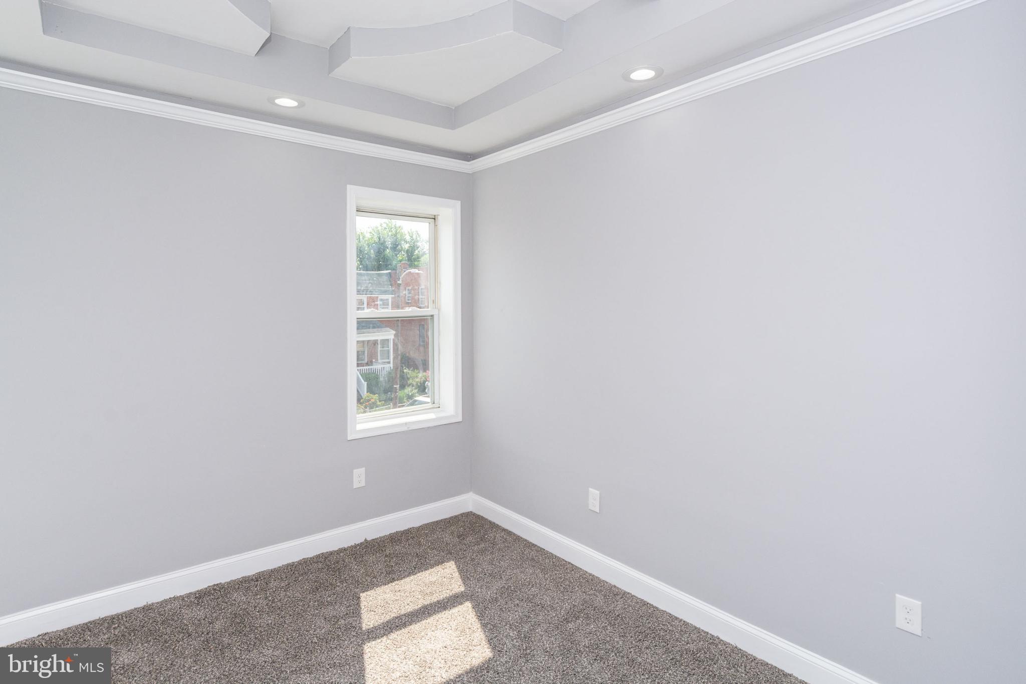 ARLINGTON - Residential