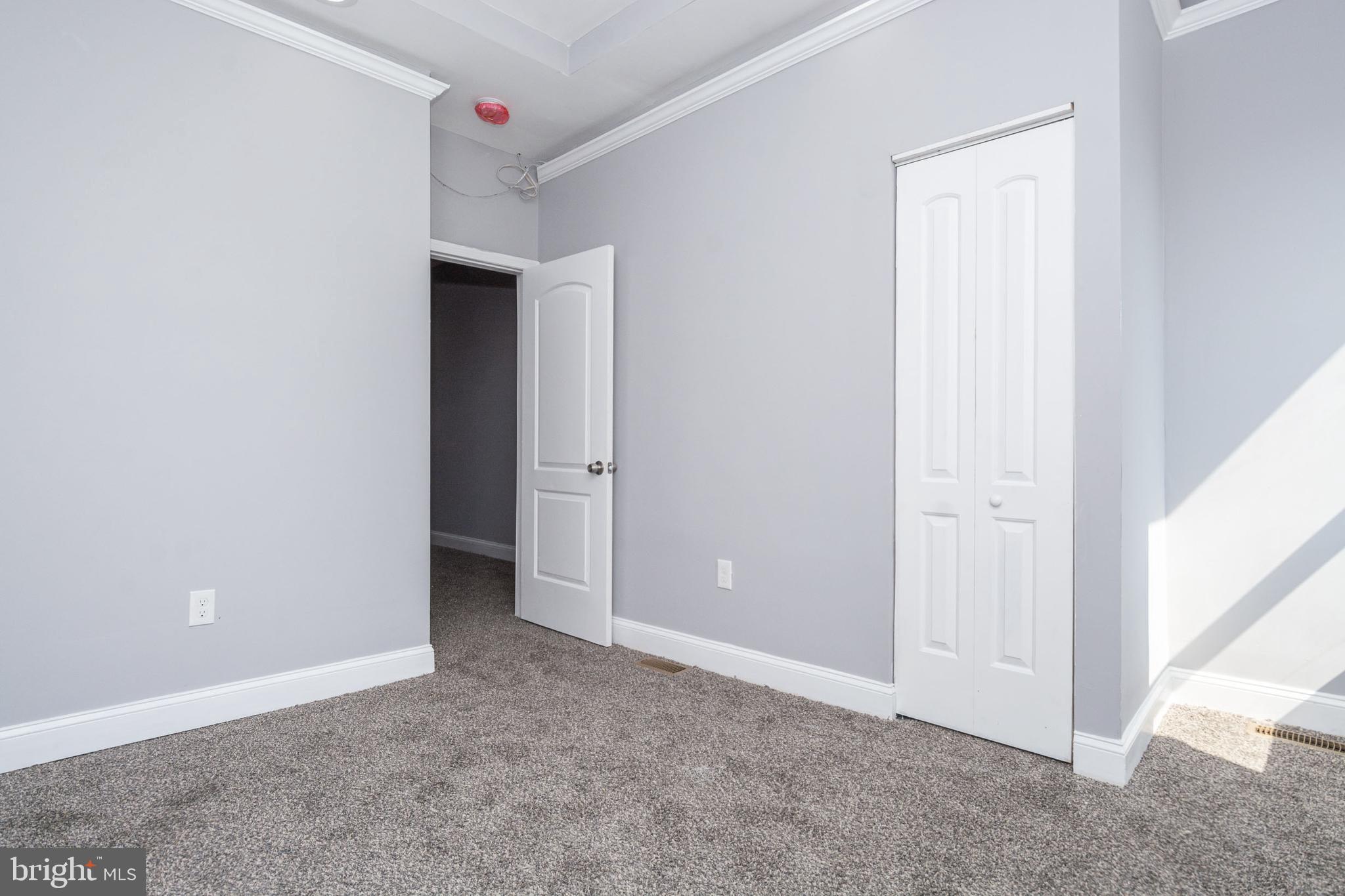 ARLINGTON - Residential