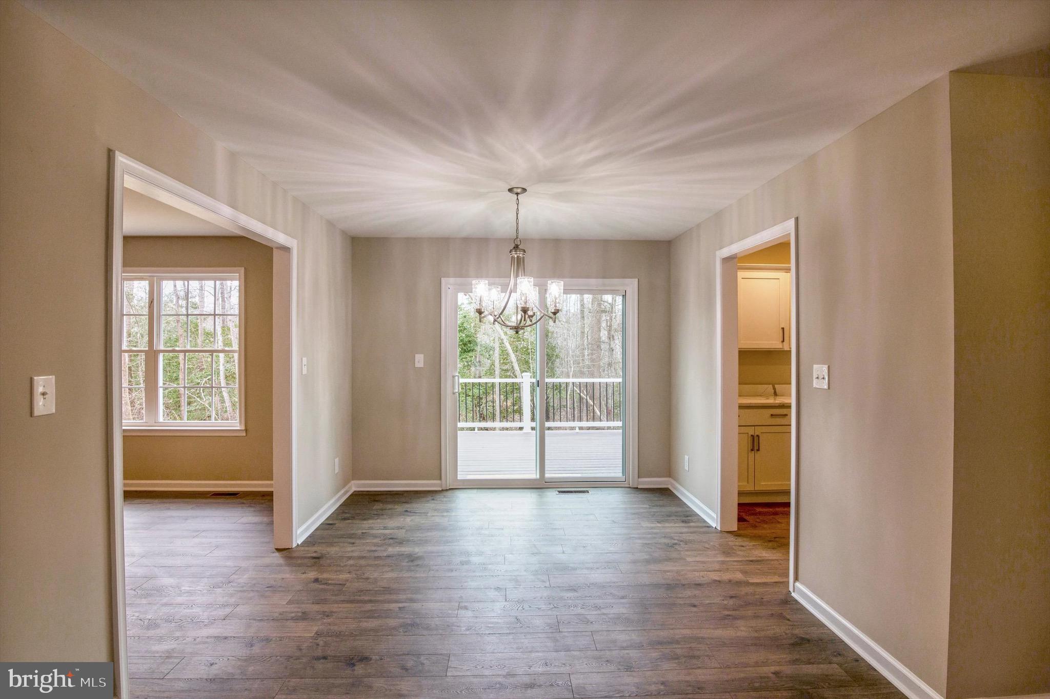 NI RIVER FARMS - Residential