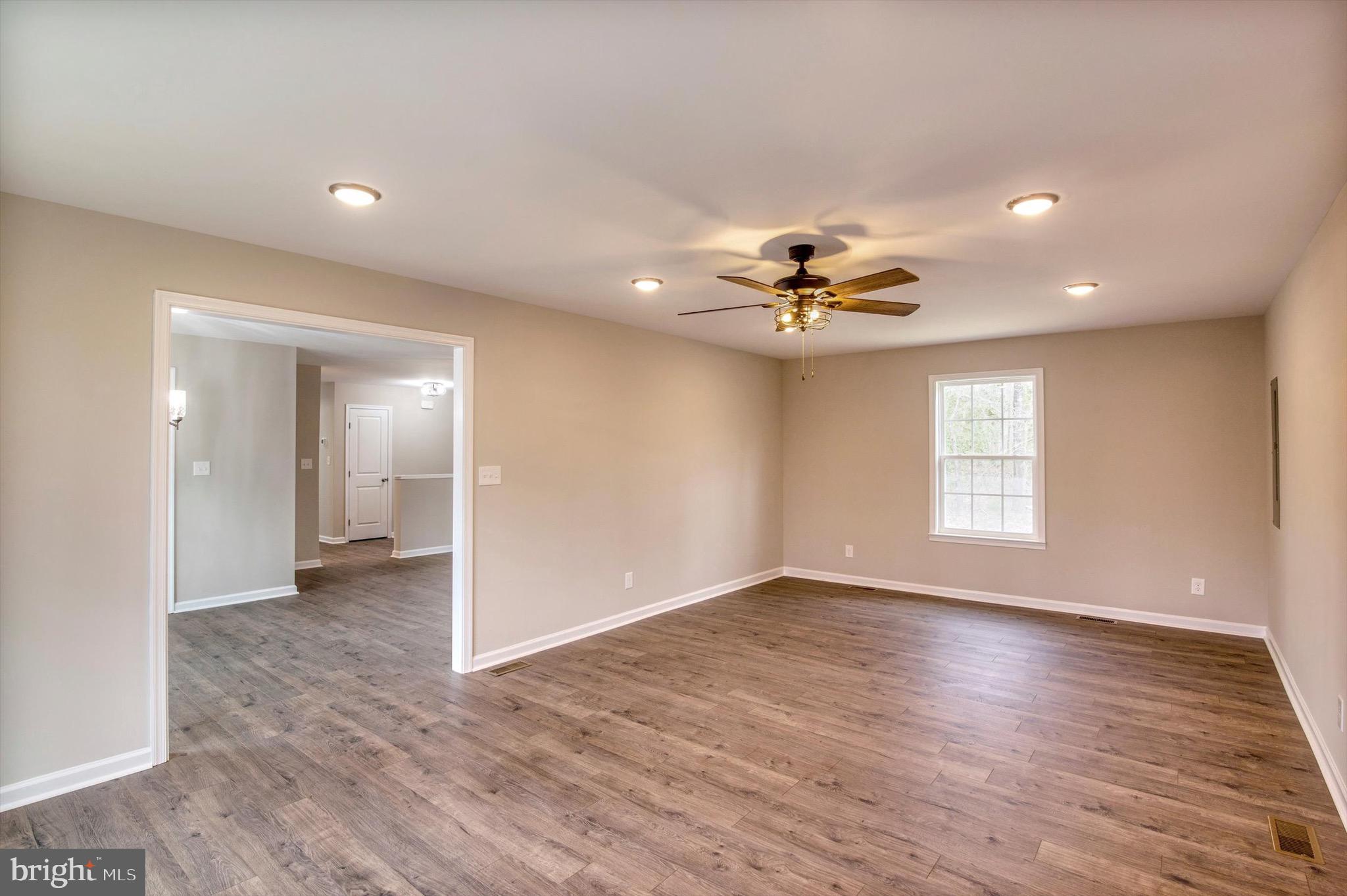 NI RIVER FARMS - Residential