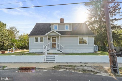 Photo of 737 Watsontown Road, BERLIN, NJ 08009 (MLS # NJCD2097868)
