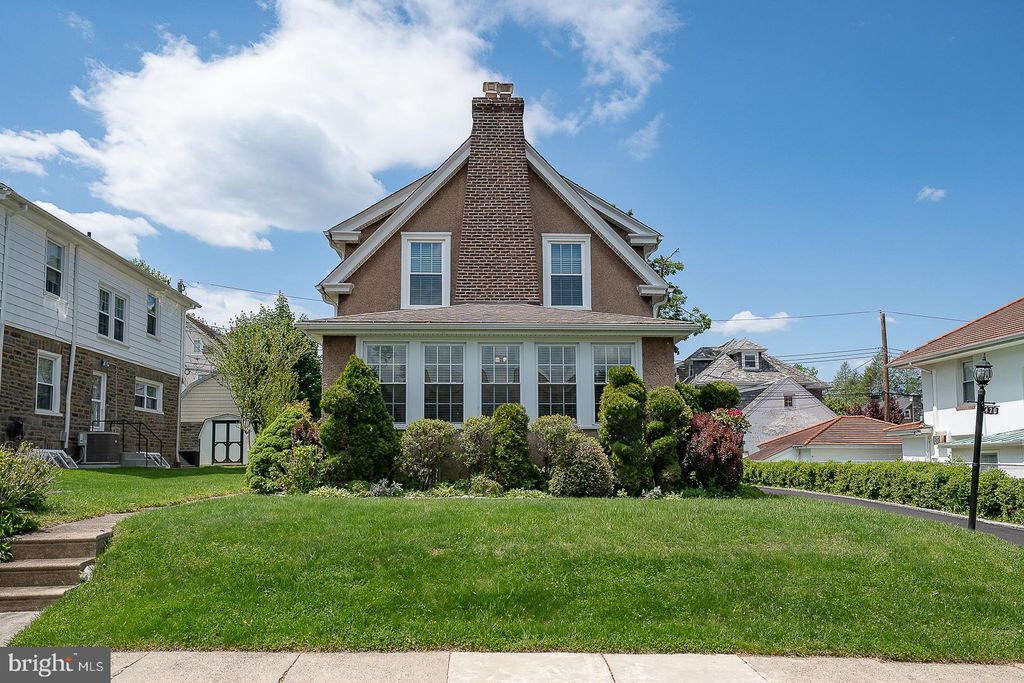 Photo of 470 Gainsboro Road, DREXEL HILL, PA 19026 (MLS # PADE2114330)