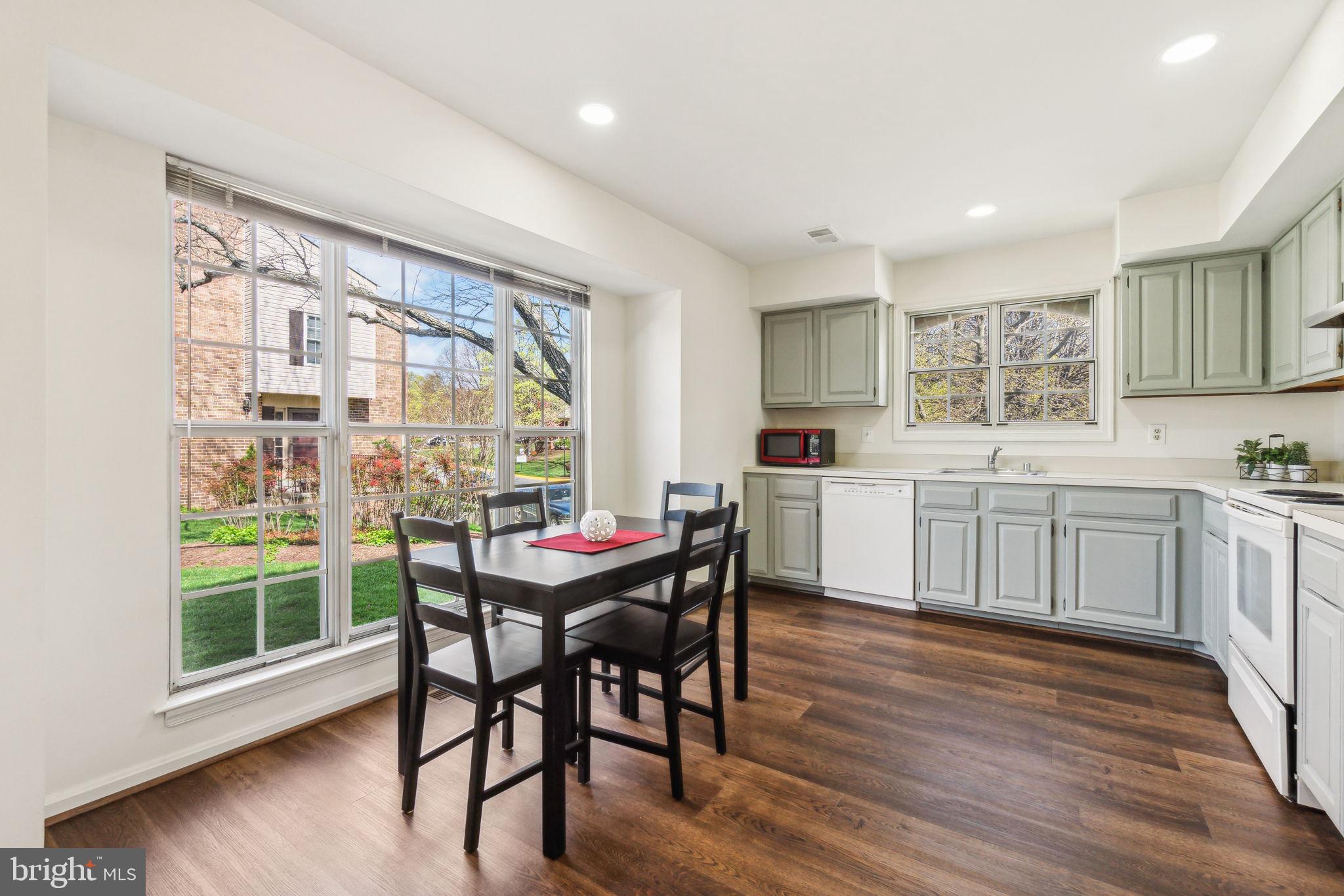 GEORGIAN COLONIES - Residential