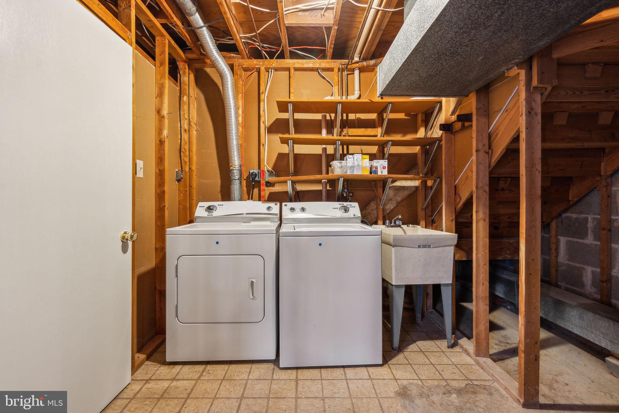 GEORGIAN COLONIES - Residential