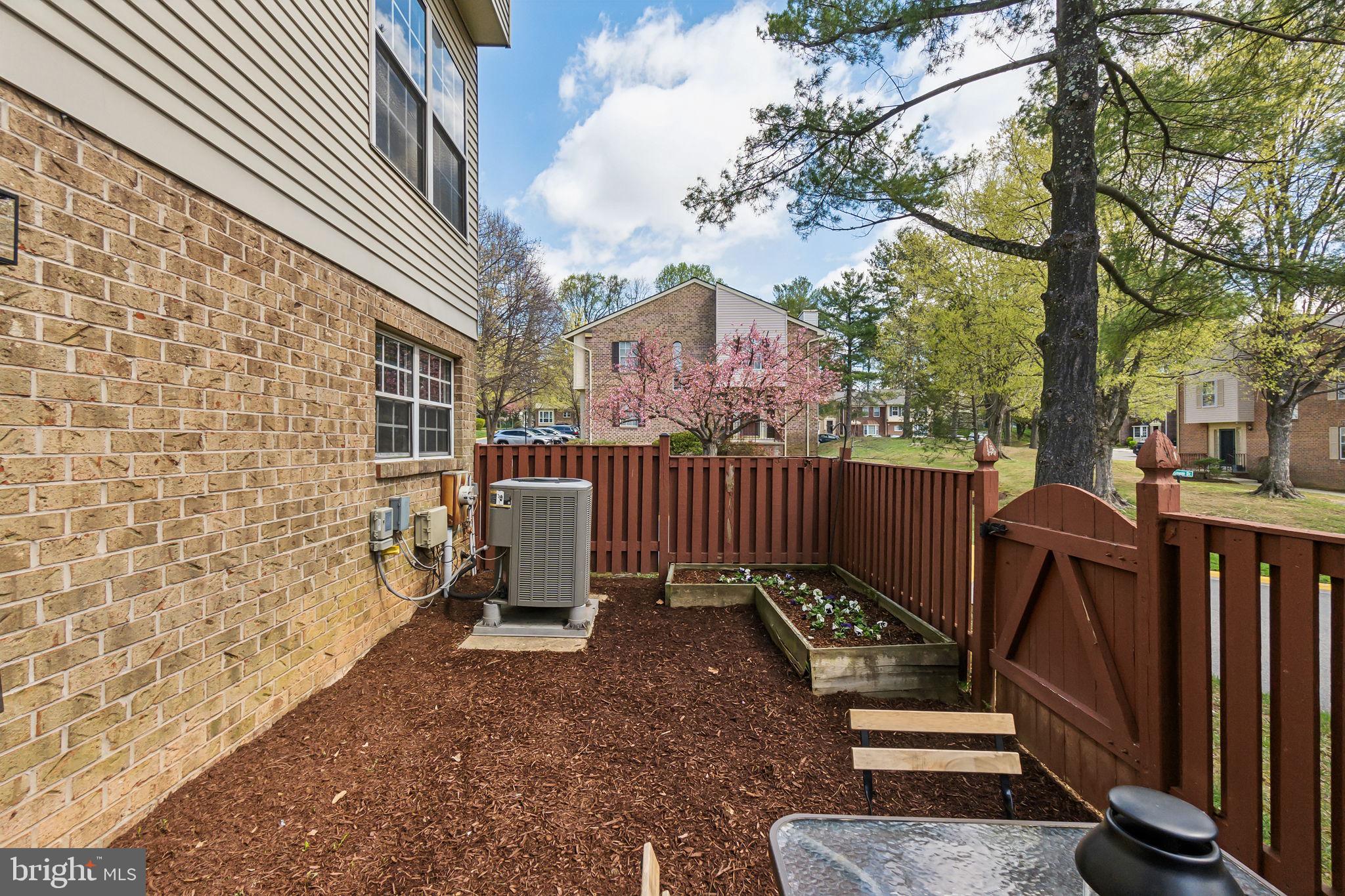 GEORGIAN COLONIES - Residential