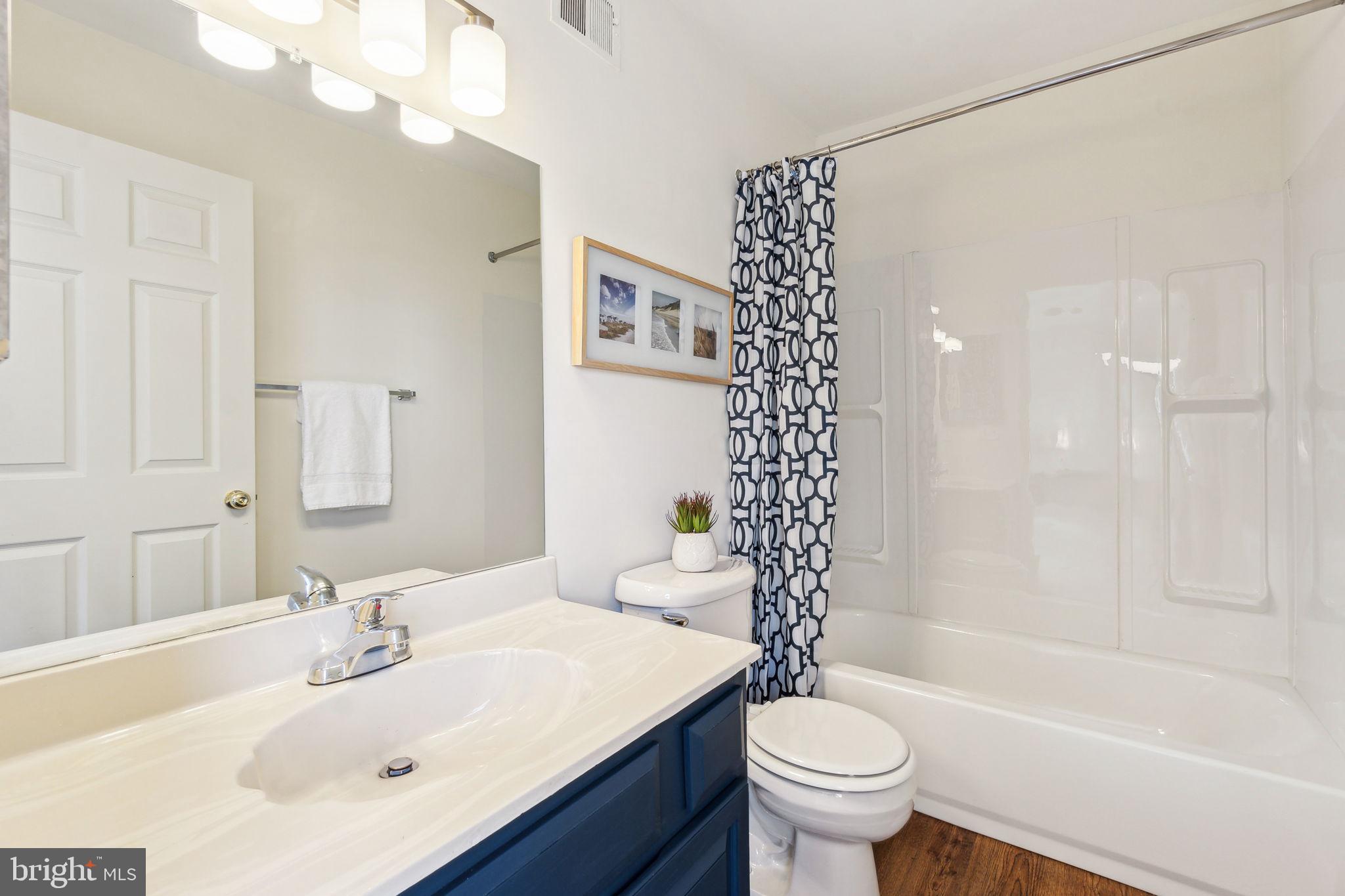 GEORGIAN COLONIES - Residential