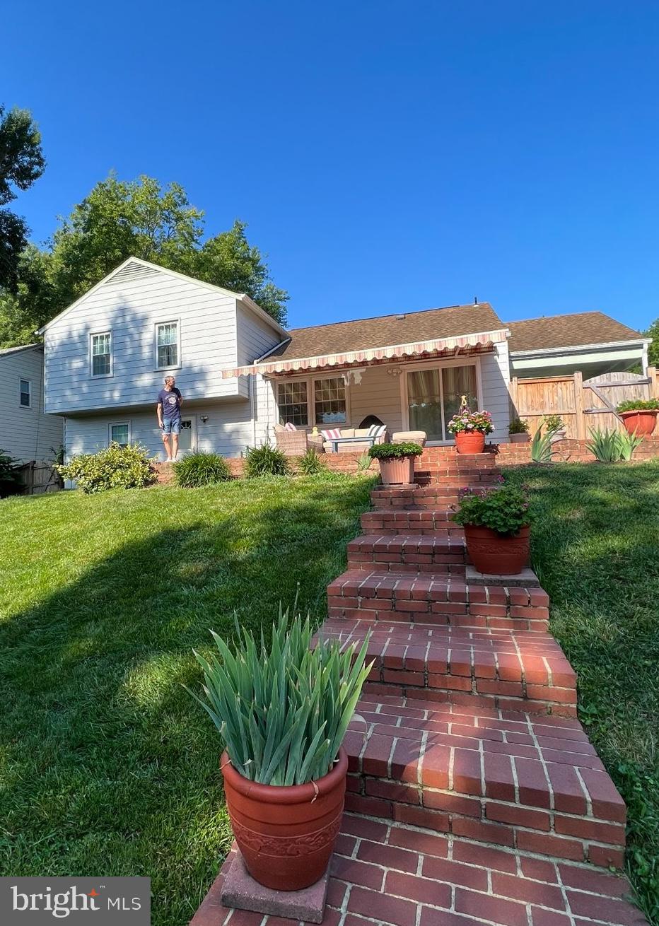 TIMOTHY PARK - Residential