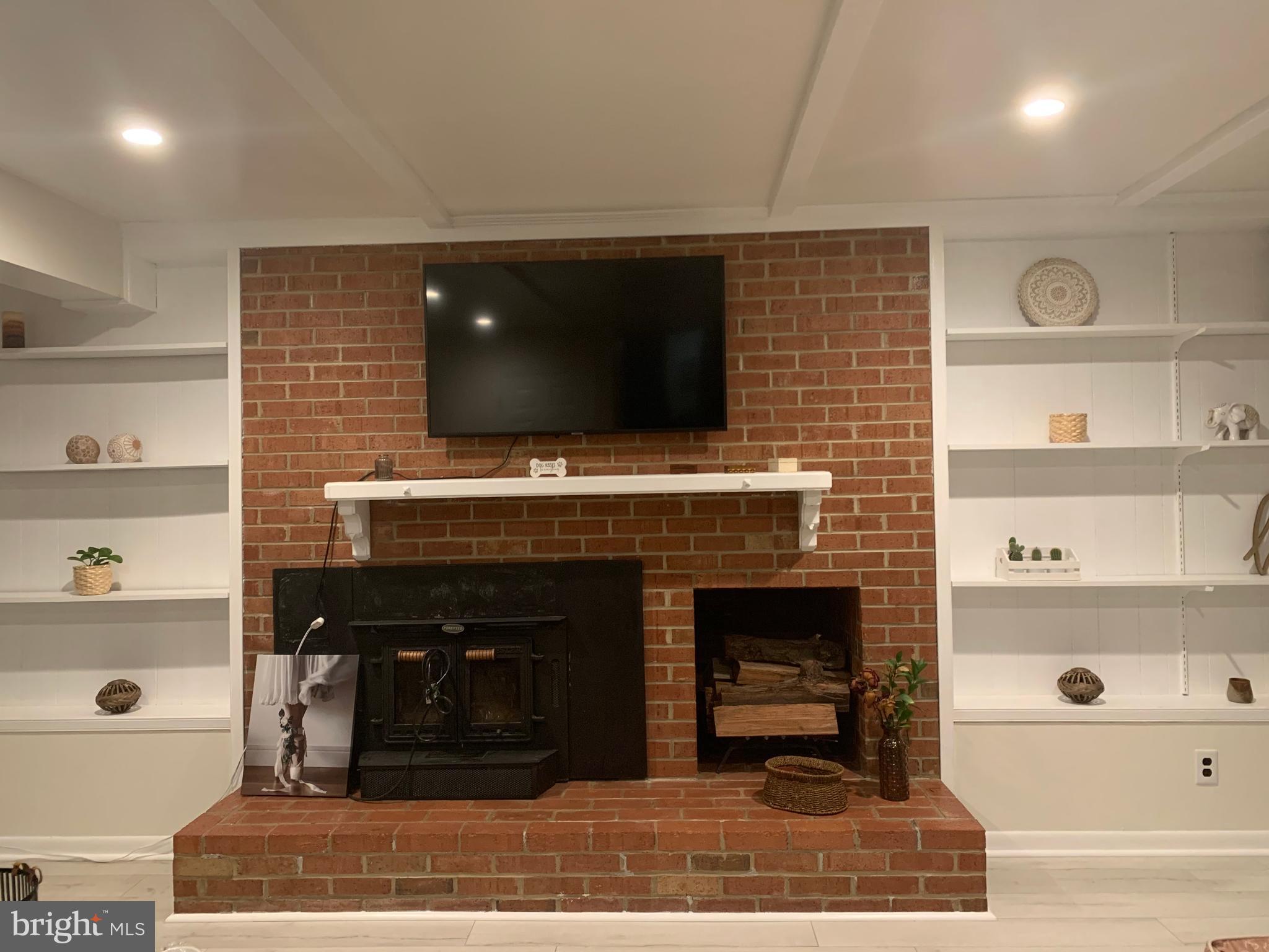 TIMOTHY PARK - Residential