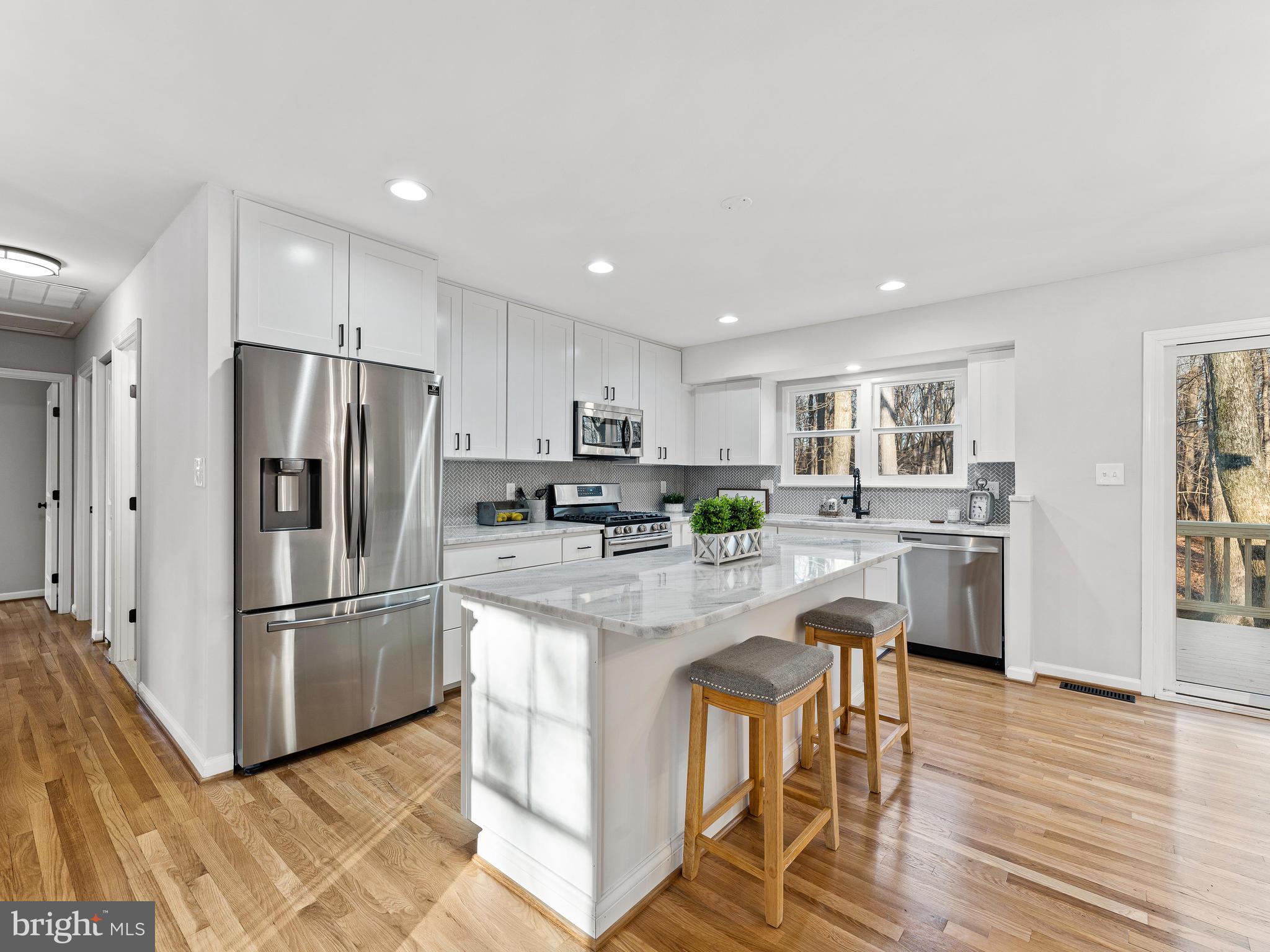 VALLEY MEDE - Residential