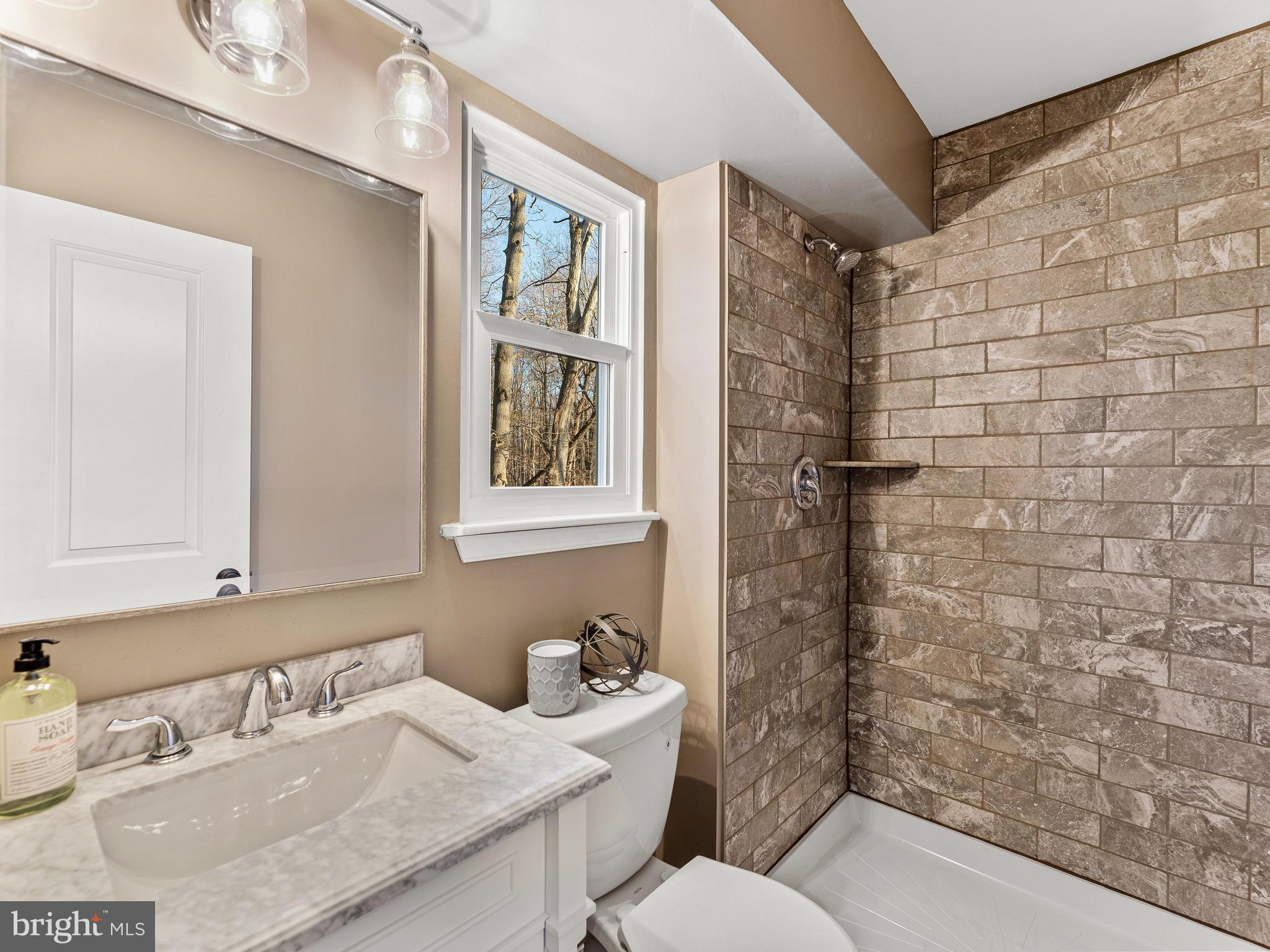 VALLEY MEDE - Residential