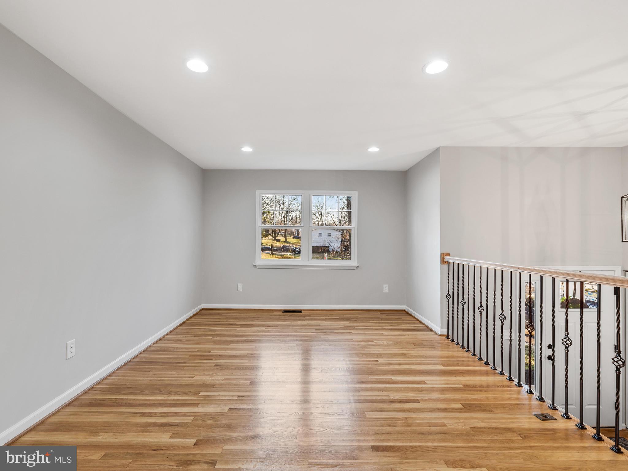 VALLEY MEDE - Residential