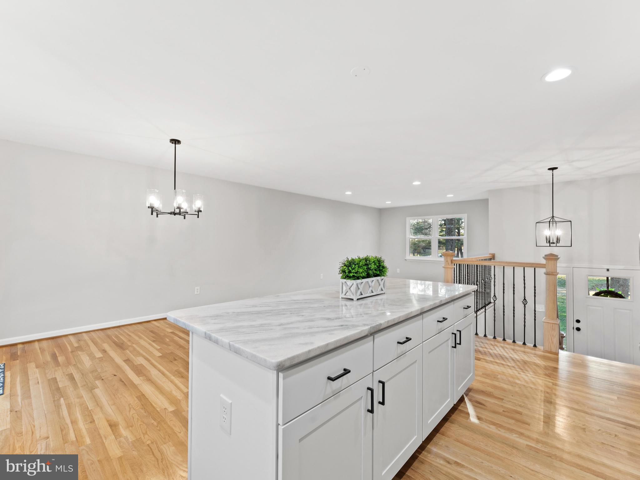 VALLEY MEDE - Residential