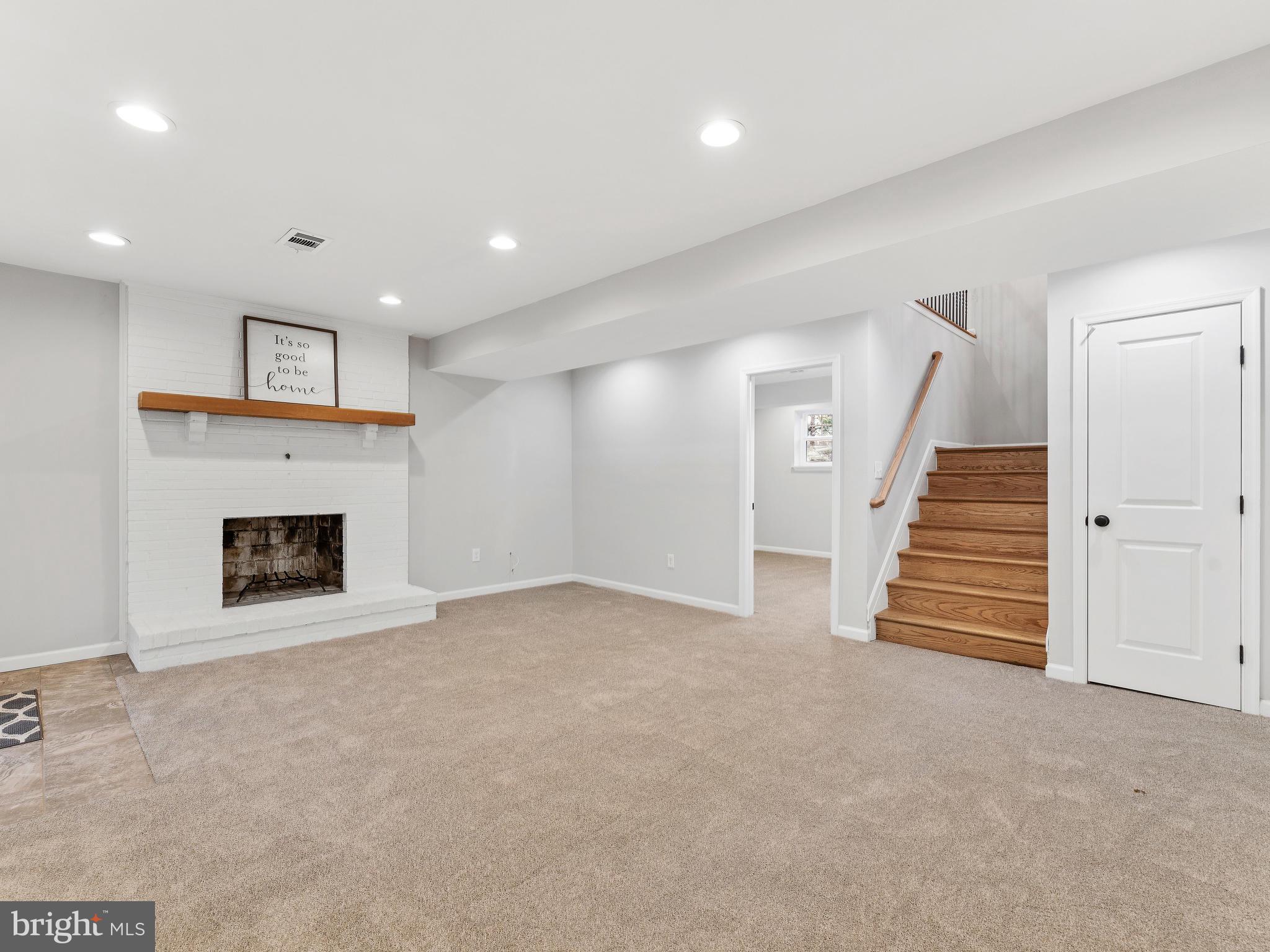 VALLEY MEDE - Residential