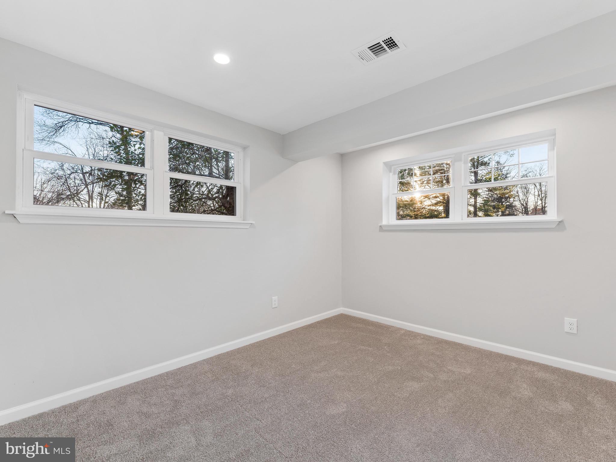 VALLEY MEDE - Residential