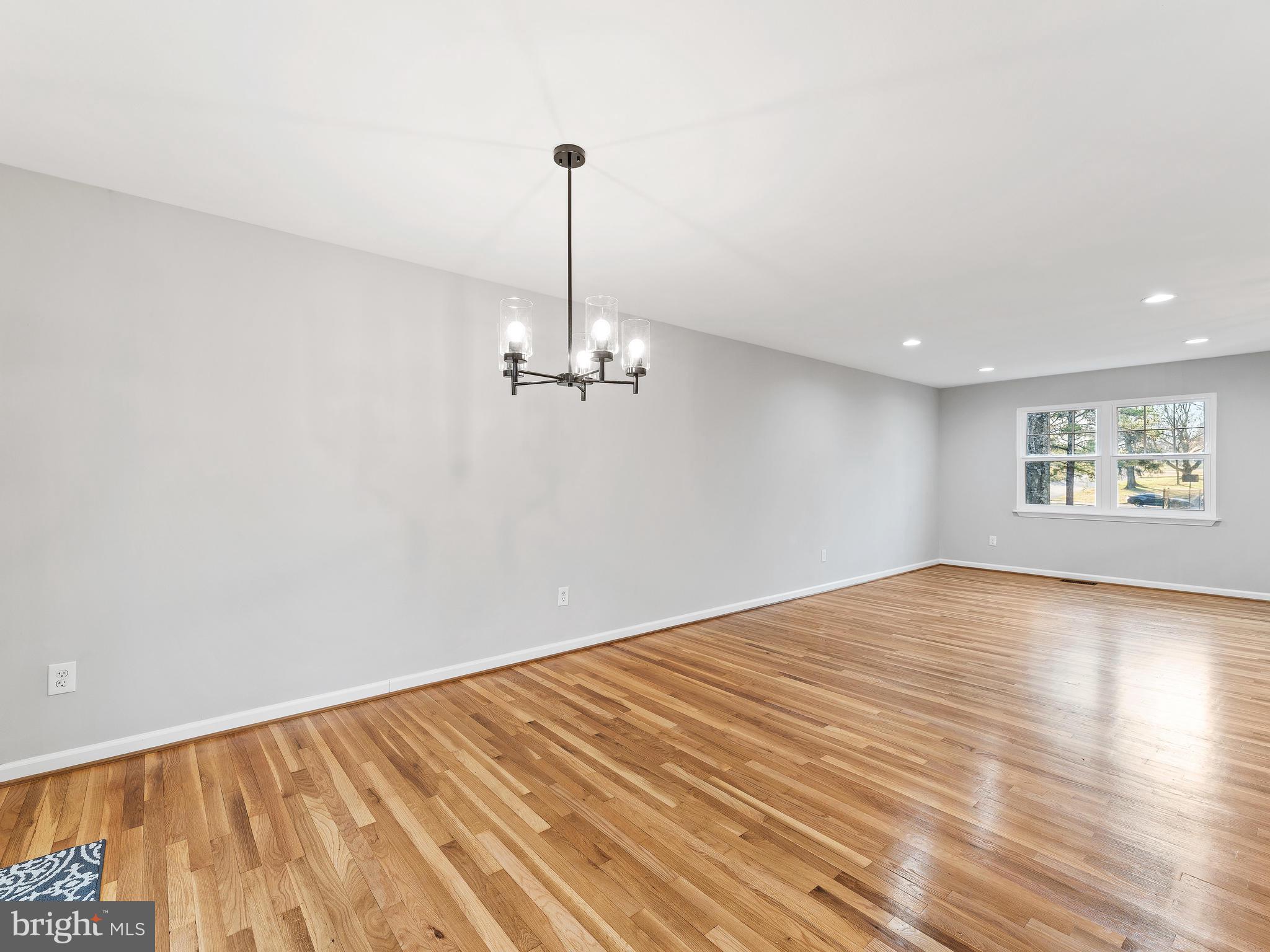 VALLEY MEDE - Residential