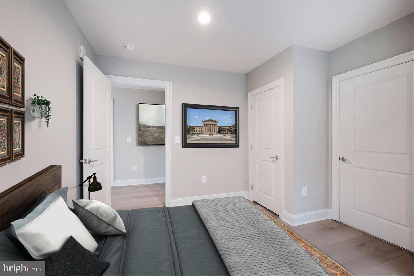 LOGAN SQUARE - Residential Lease