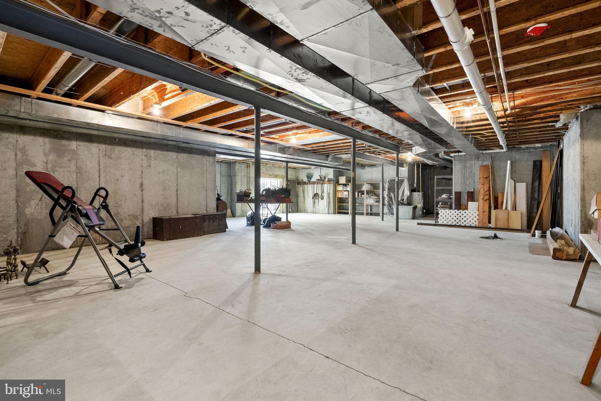 EVE LYN WOODS - Residential