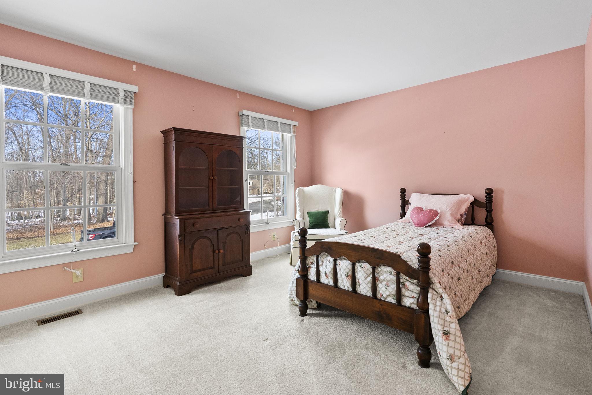 EVE LYN WOODS - Residential