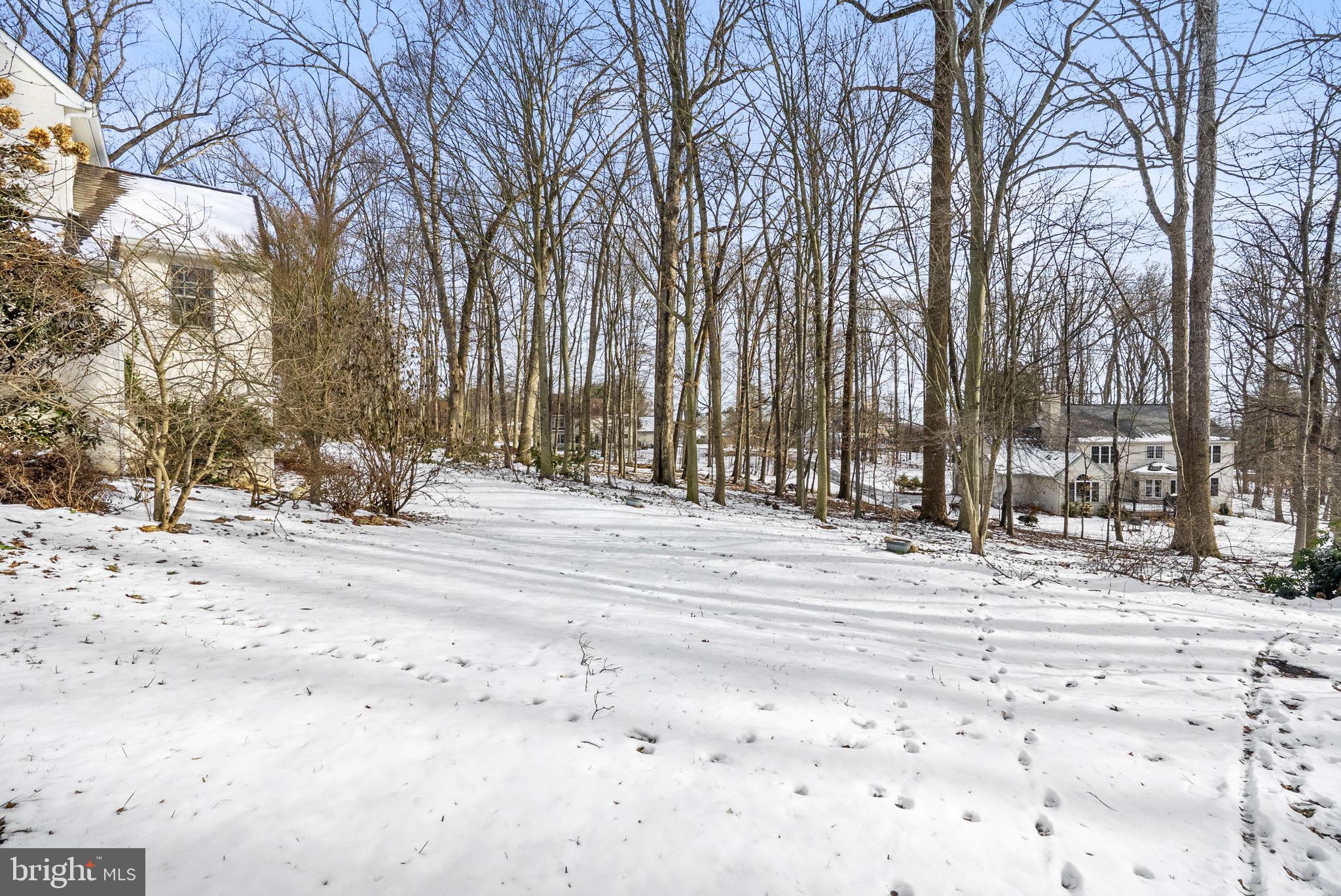 EVE LYN WOODS - Residential