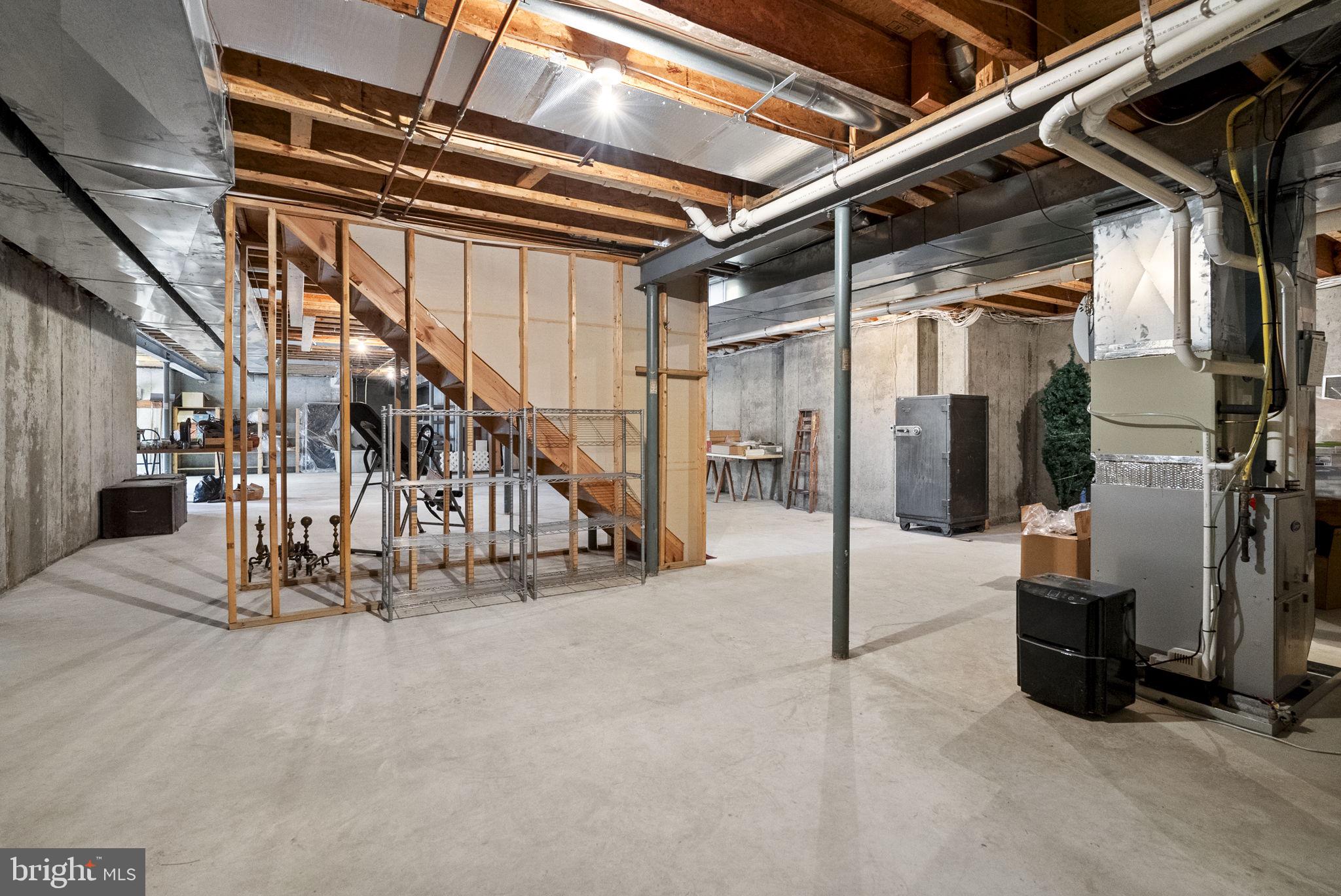 EVE LYN WOODS - Residential