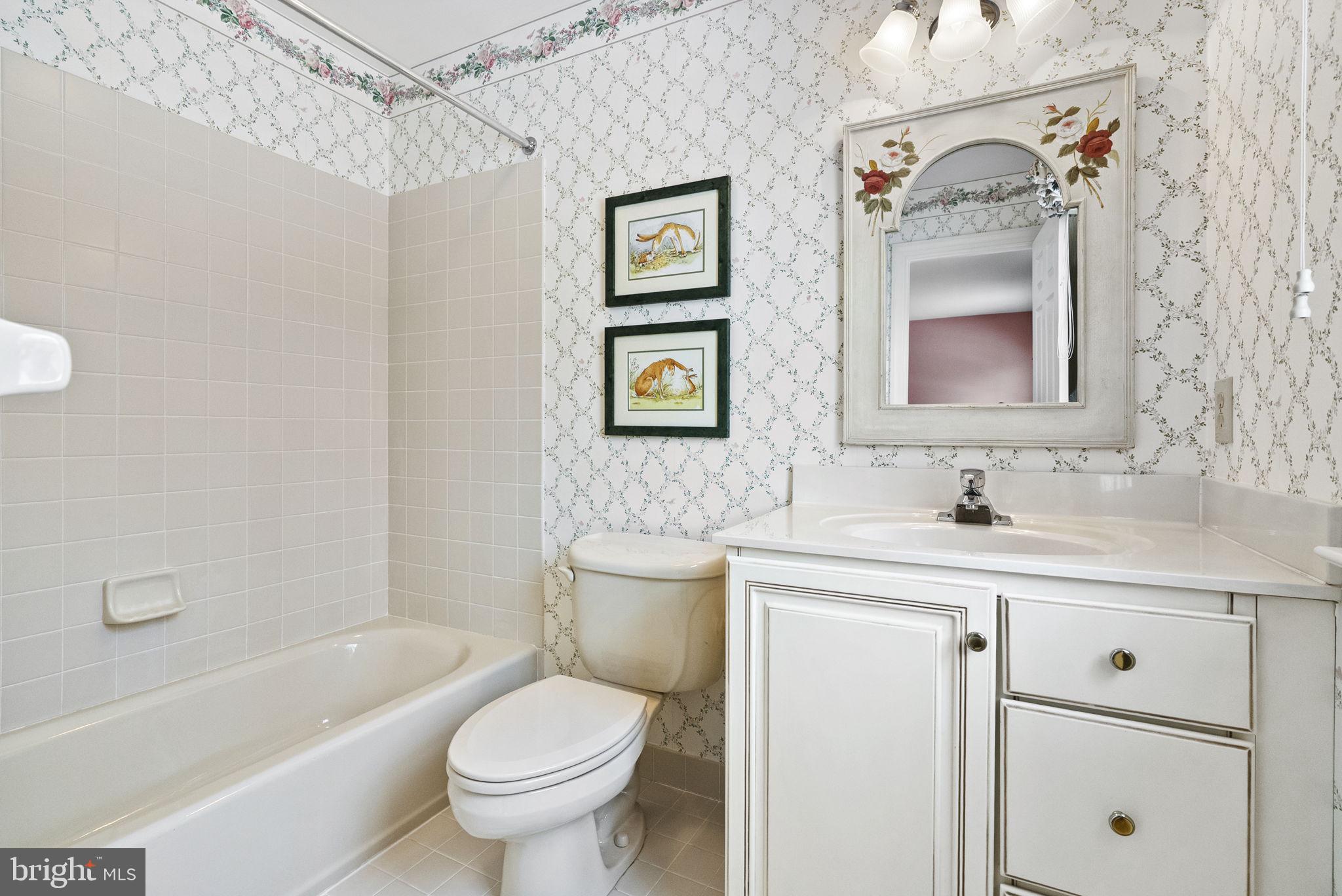 EVE LYN WOODS - Residential