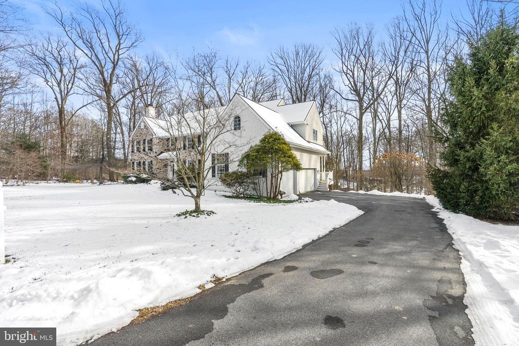 Photo of 820 Elderberry Lane, WEST CHESTER, PA 19380 (MLS # PACT2117044)