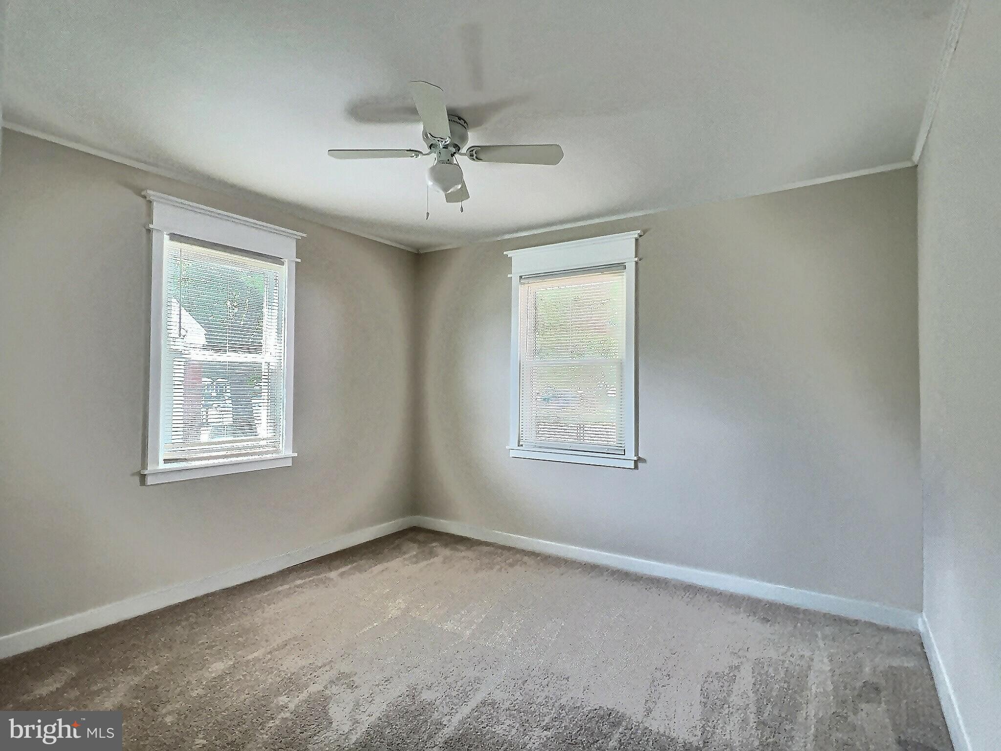 GRAY MANOR - Residential