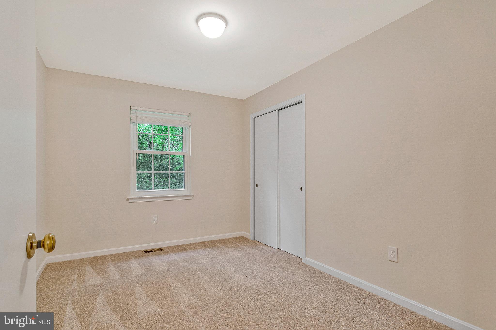 HALL'S HILLS - Residential