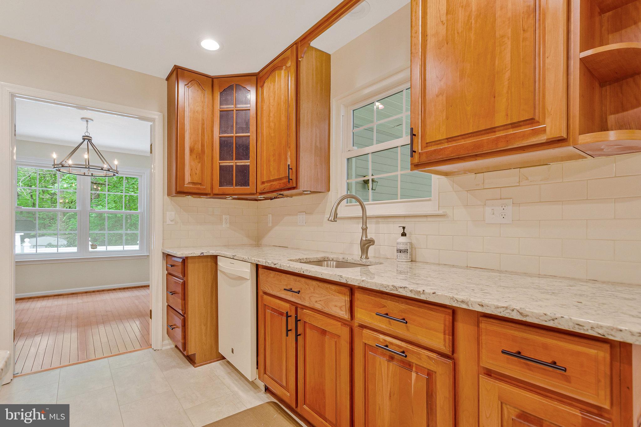 HALL'S HILLS - Residential