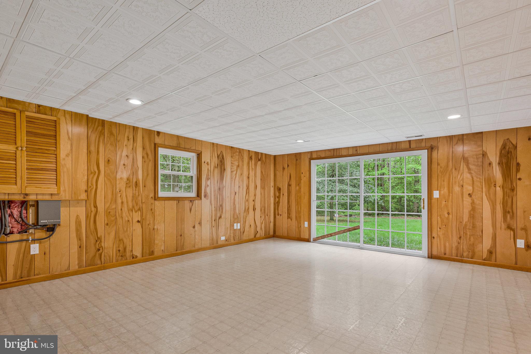 HALL'S HILLS - Residential