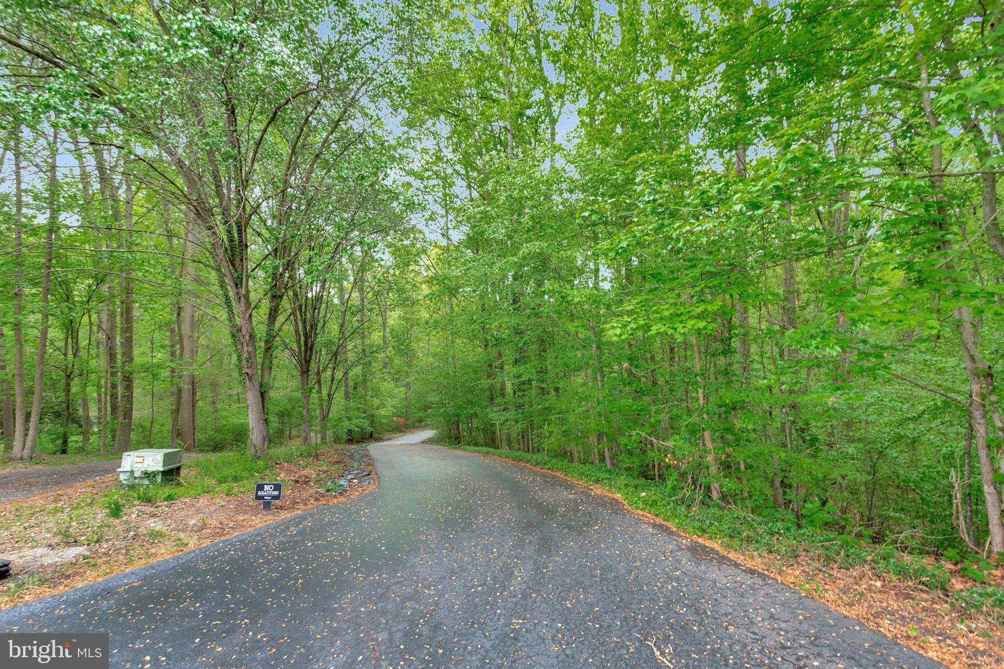 HALL'S HILLS - Residential