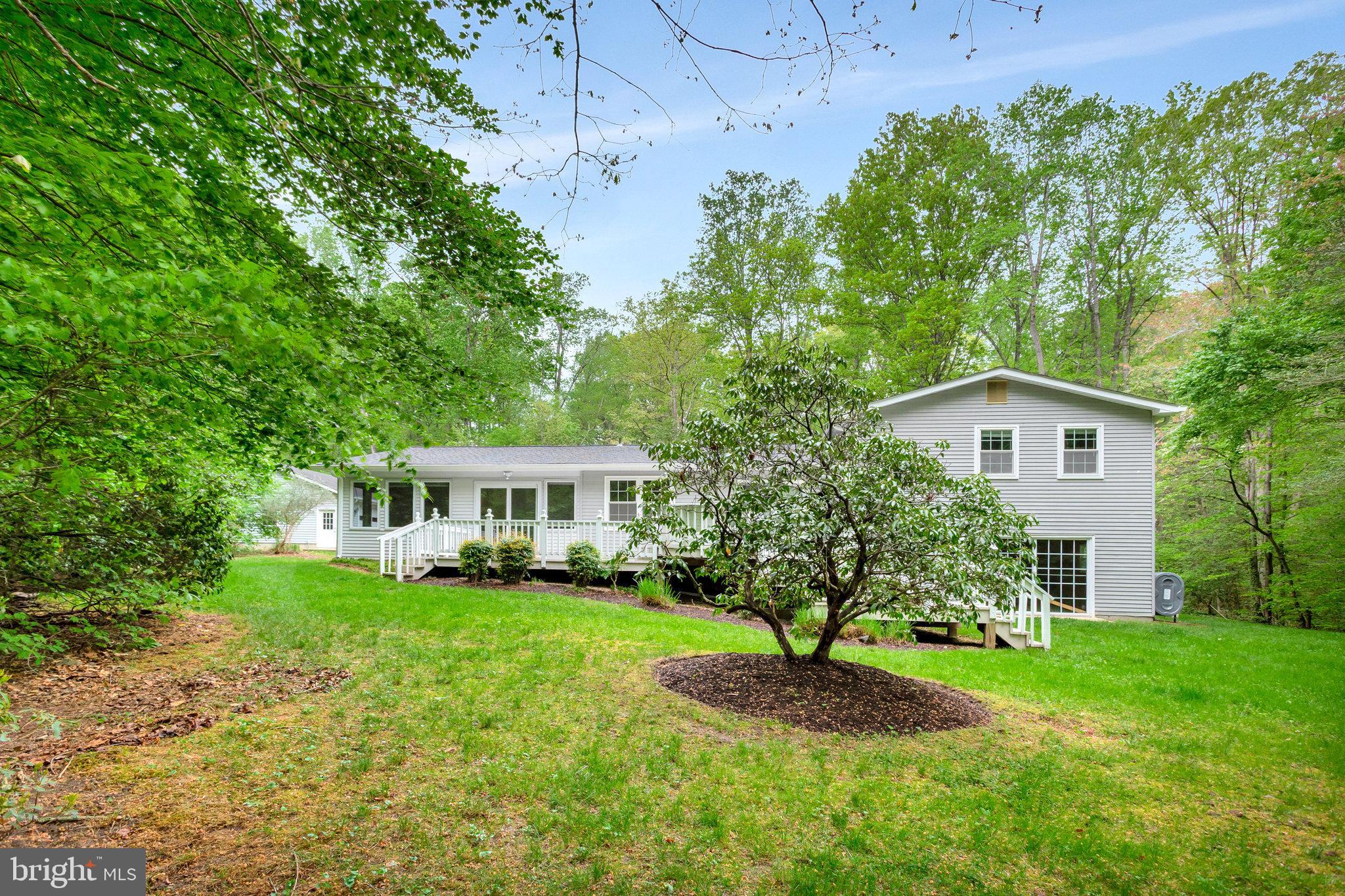 HALL'S HILLS - Residential