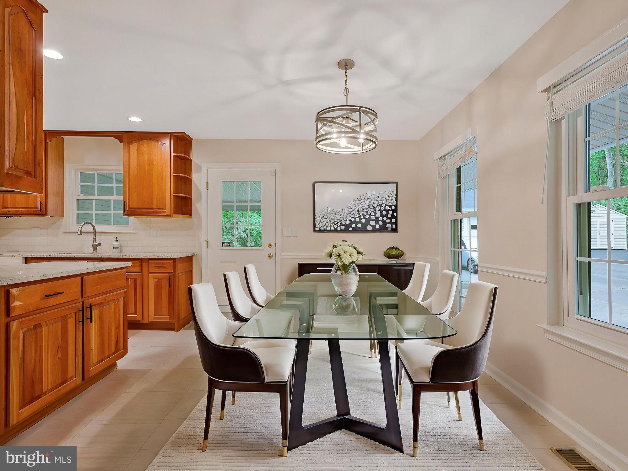 HALL'S HILLS - Residential