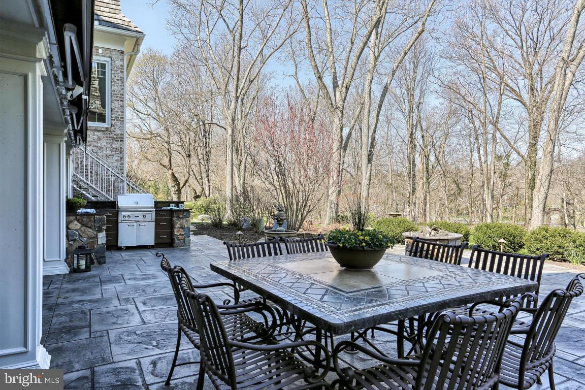 ESHELMAN ROAD - Residential