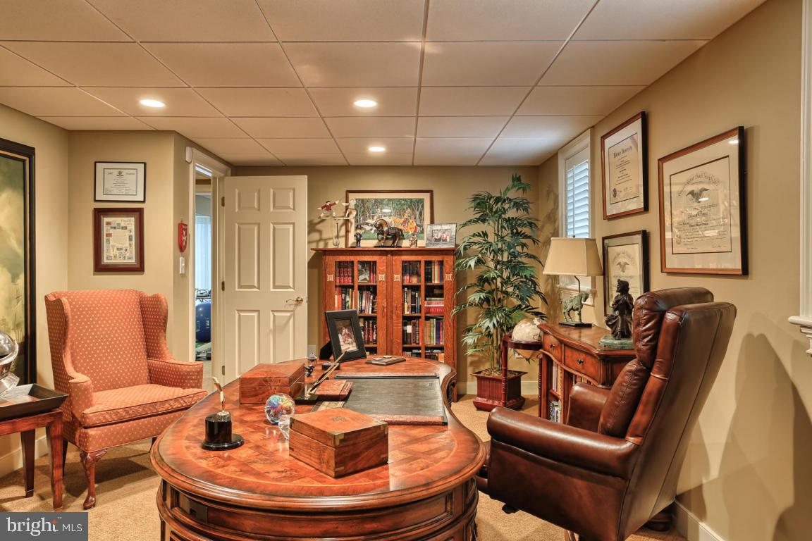 ESHELMAN ROAD - Residential