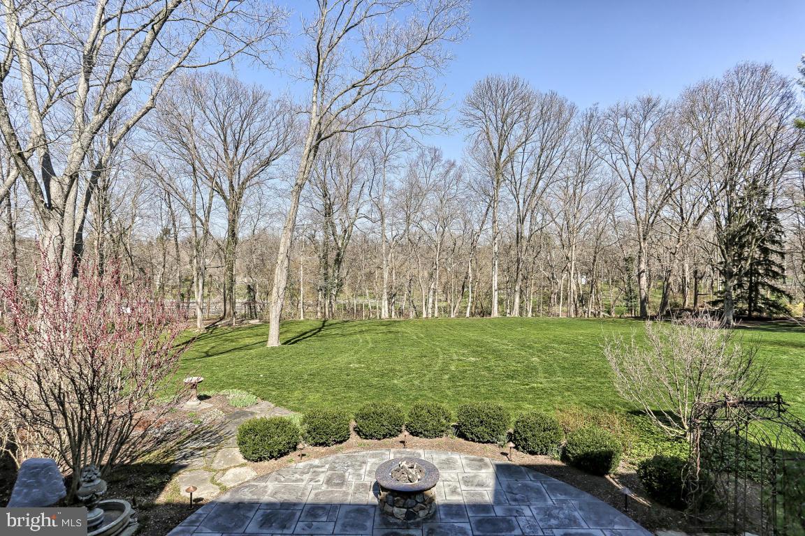 ESHELMAN ROAD - Residential