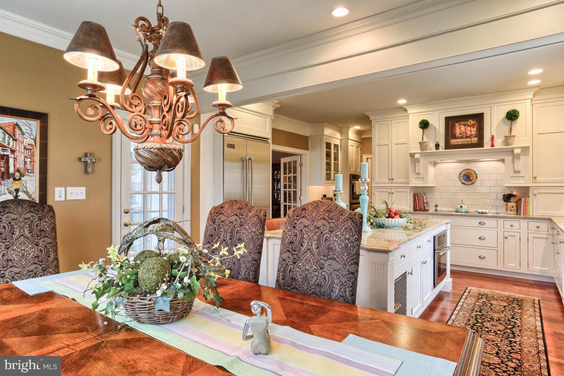 ESHELMAN ROAD - Residential