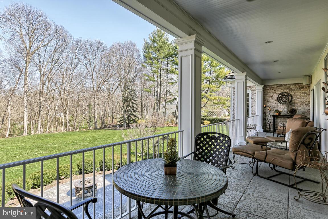 ESHELMAN ROAD - Residential