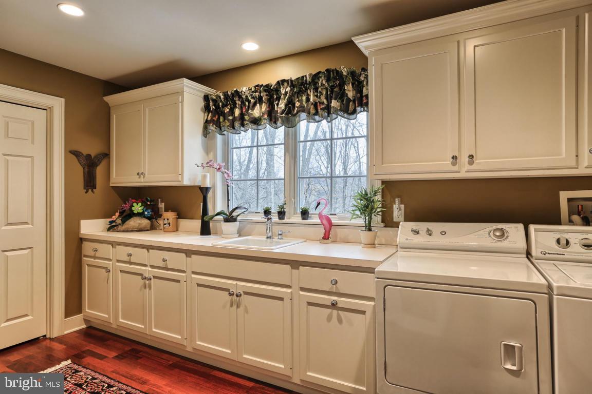 ESHELMAN ROAD - Residential