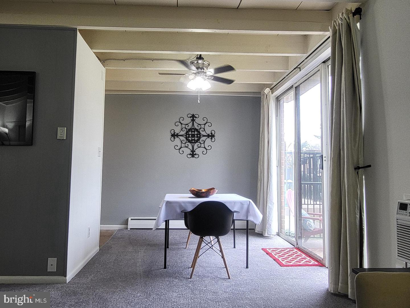 CONTEMPORARY VLG - Residential Lease