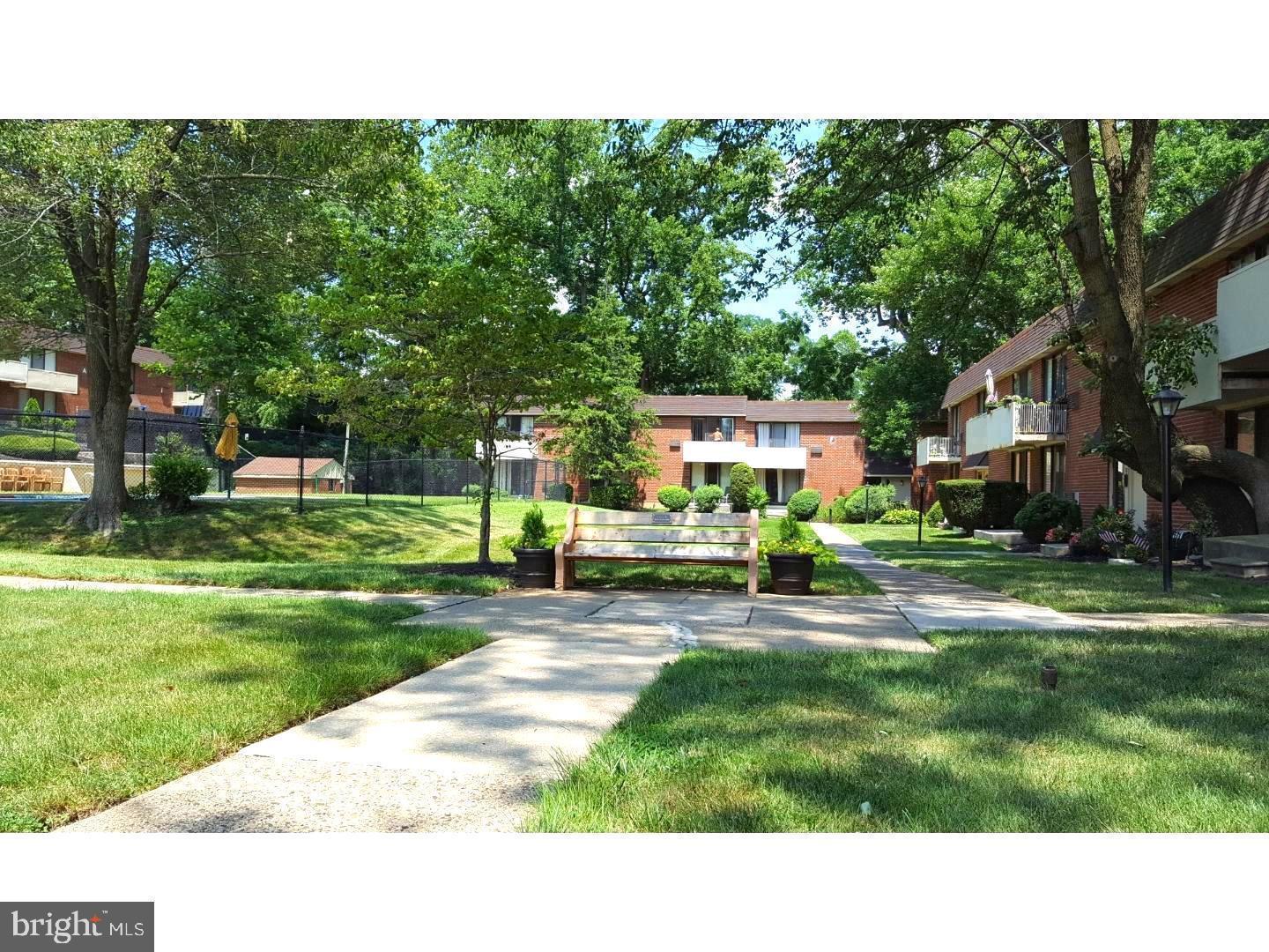 CONTEMPORARY VLG - Residential Lease