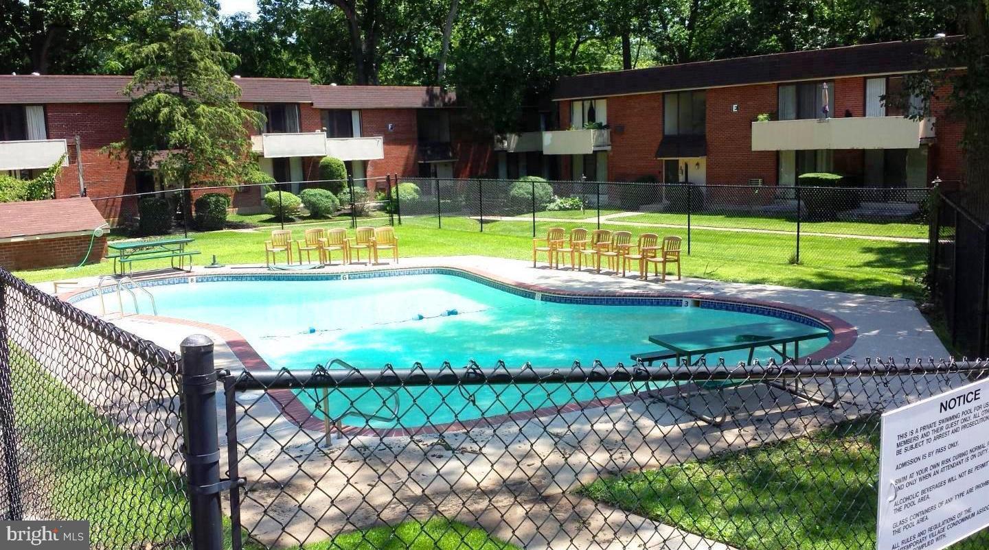 CONTEMPORARY VLG - Residential Lease