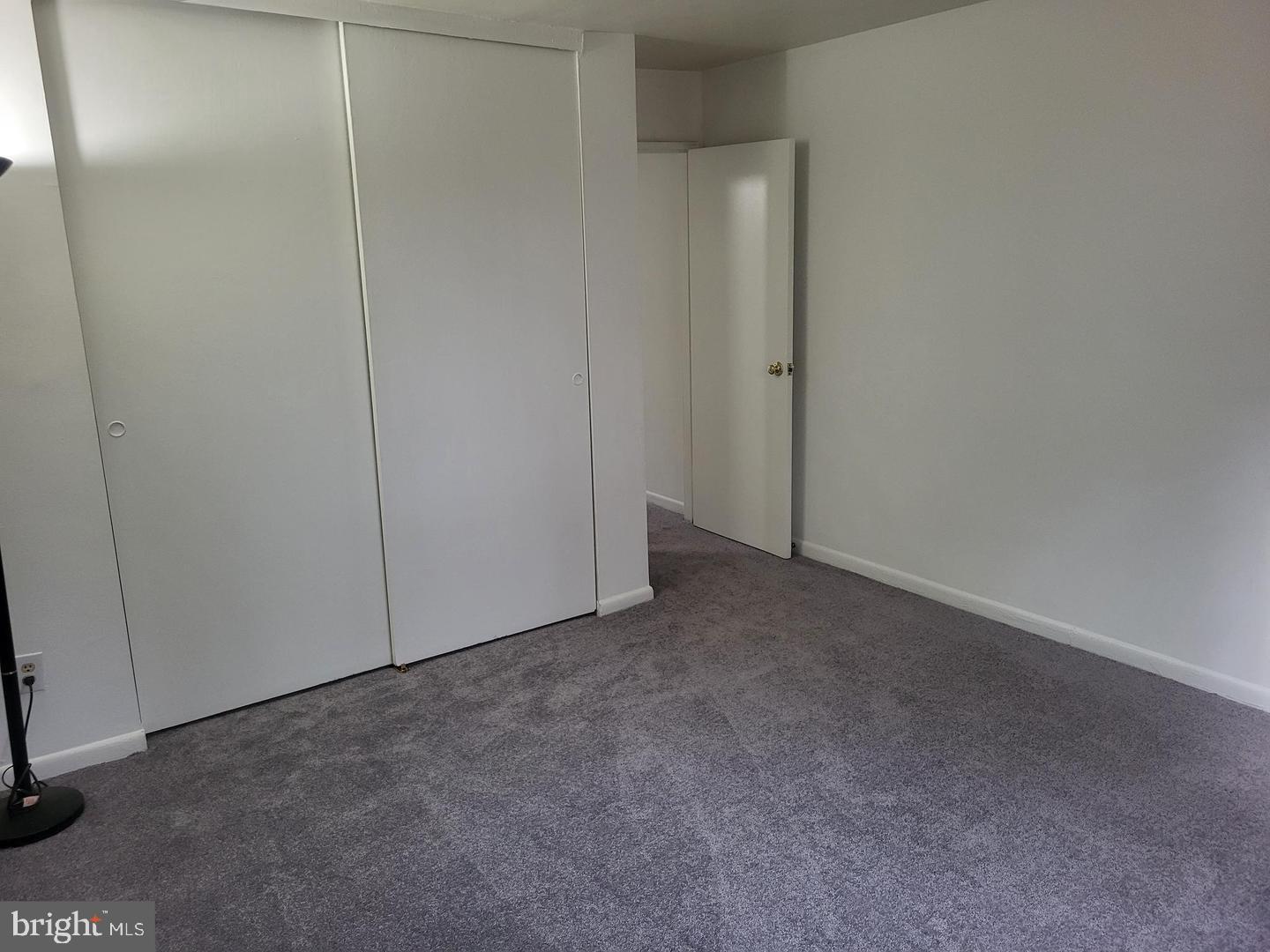 CONTEMPORARY VLG - Residential Lease