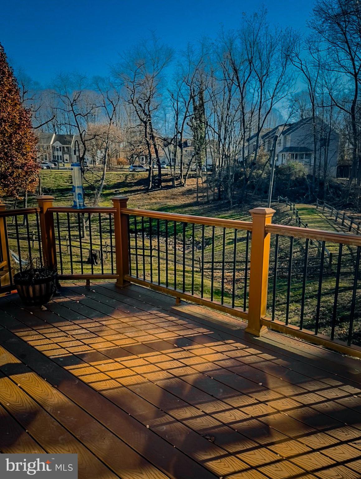 WHITE OAK - Residential