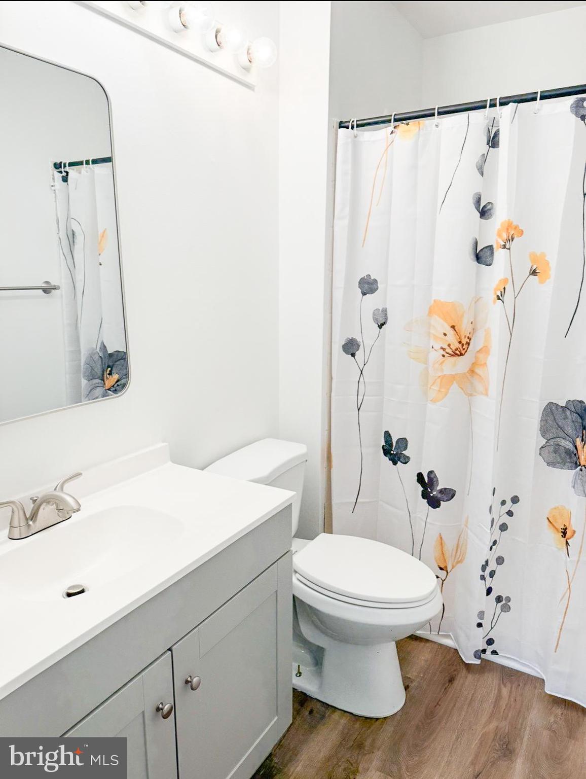 WHITE OAK - Residential