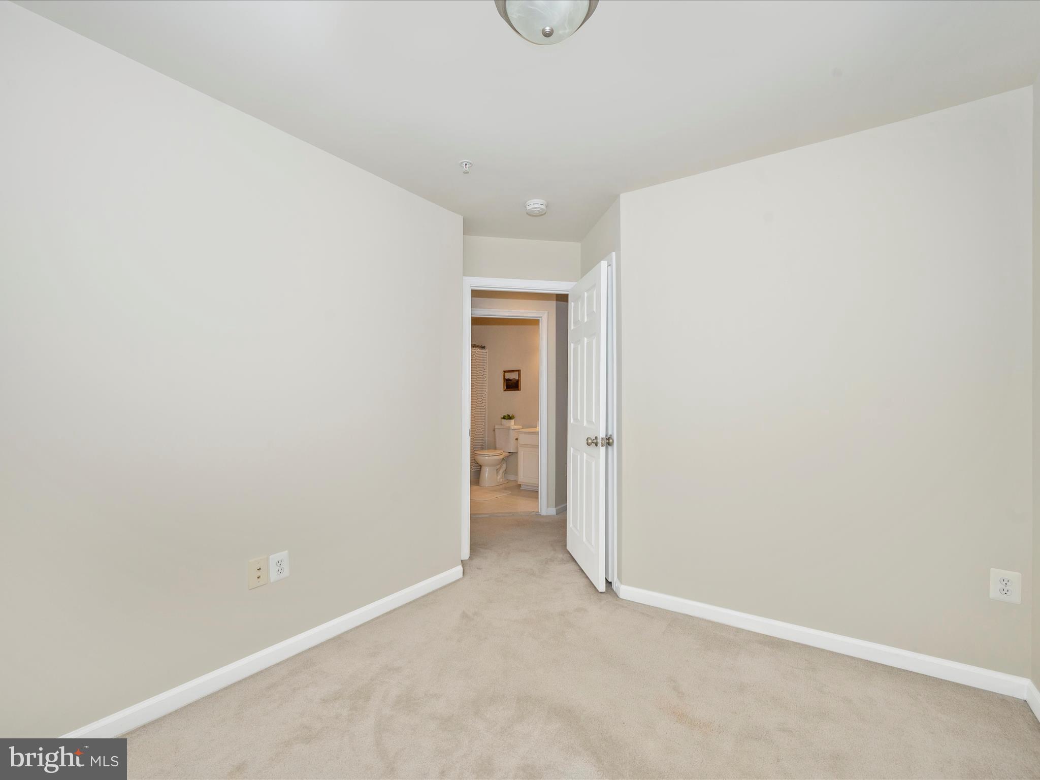 GLENBROOK - Residential