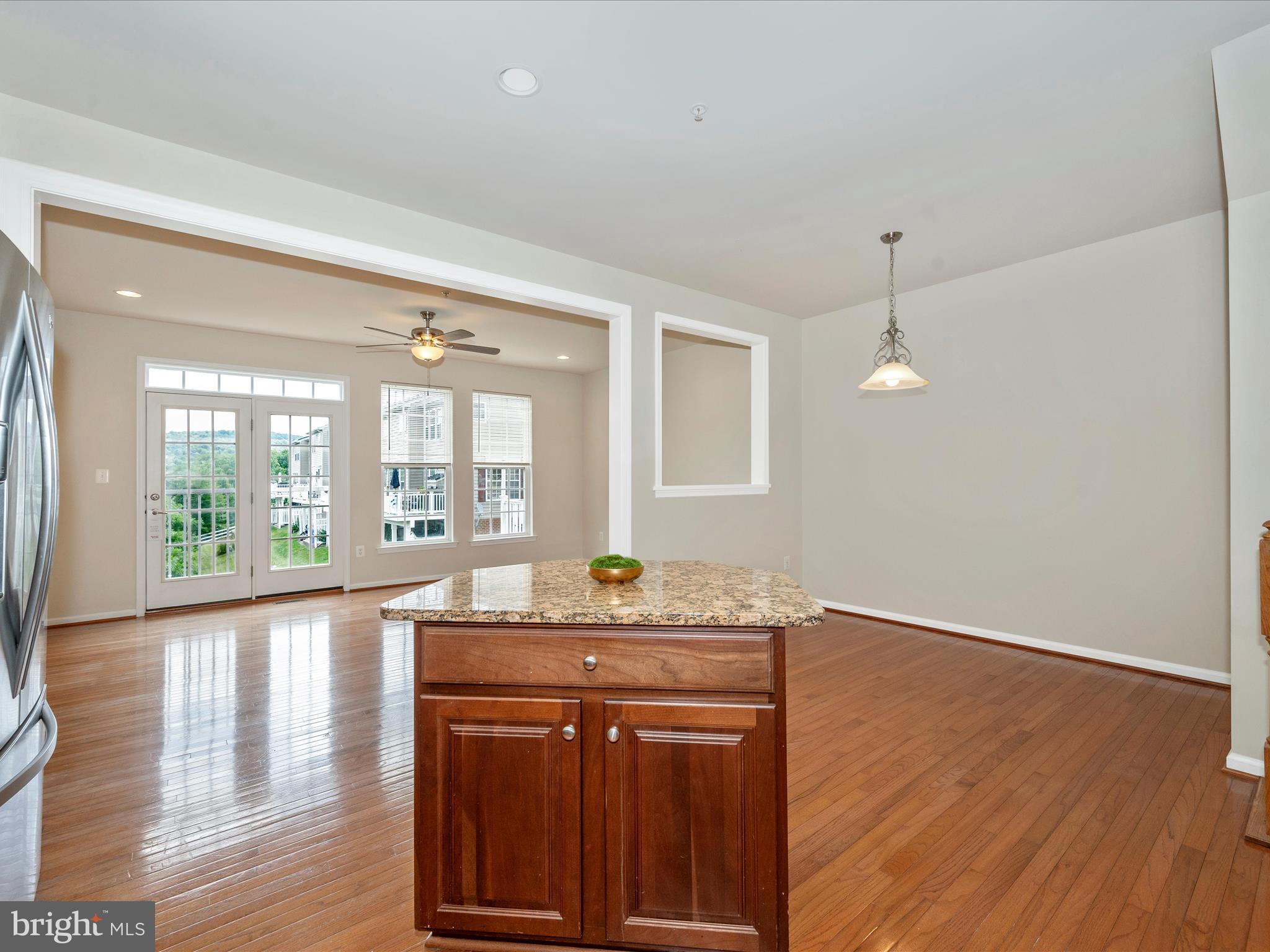 GLENBROOK - Residential