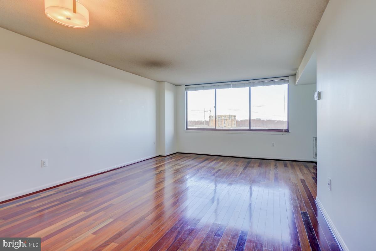 GROSVENOR PARK - Residential Lease